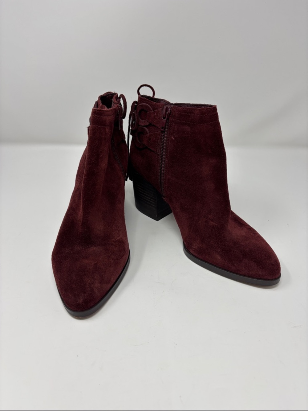 Vince Camuto | 6.5 6.5M Suede Ankle Boot in Burgundy - Stylish Block Heel